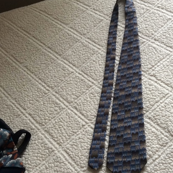 Necktie - Picture 1 of 3